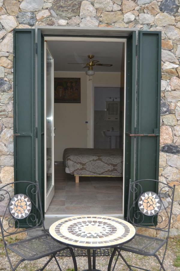 Joie De Vivre Bed & Breakfast Calice Ligure Екстериор снимка